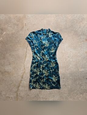 Vtg 90's Breakin Loose Asian Chengosam Green Satin Brocade 5/6 Mini Dress